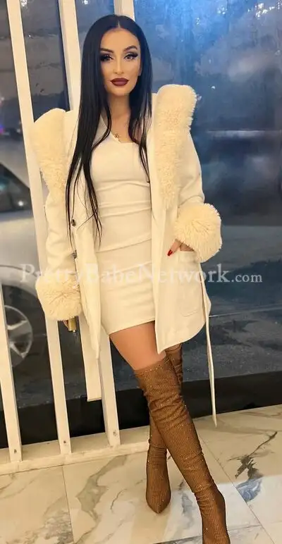 Top-Rated Independent Escort Anne Lime for Top-Tier Erotic Entertainment